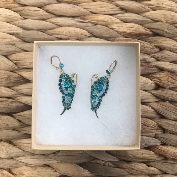 Turquoise and Gold Butterfly Earrings - Picture 2 of 4